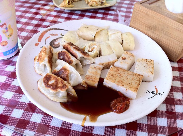 Dan Bing, Luo Bo Gao, and Gyoza.